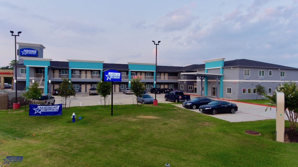 Americas Best Value Inn Houston Willowbrook - photo 3
