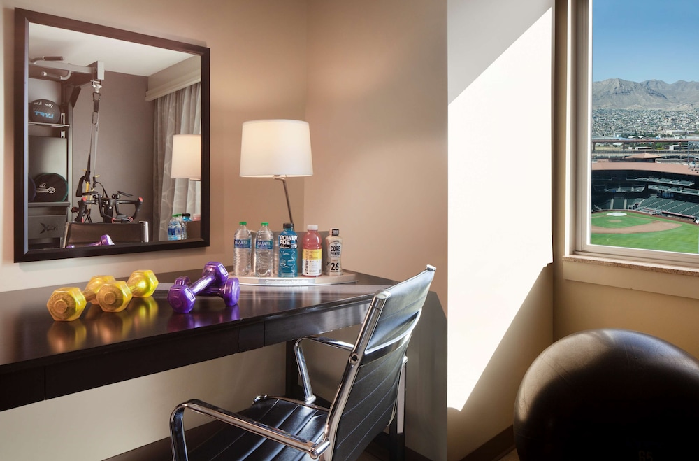 DoubleTree by Hilton El Paso Downtown - photo 16
