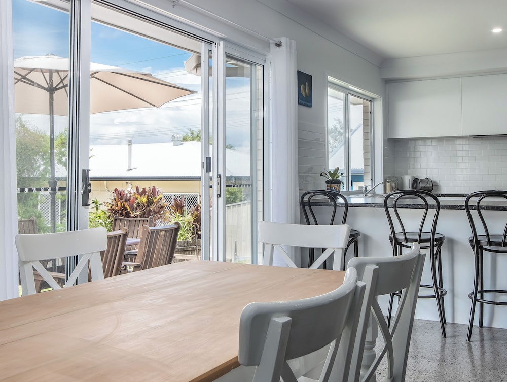 Coastal Relaxation in Banora — 4-Star Luxury Hotel in Banora Point, Australia