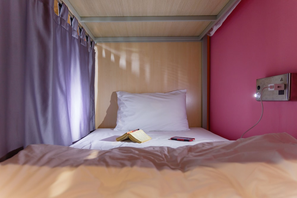 Siamaze Hostel