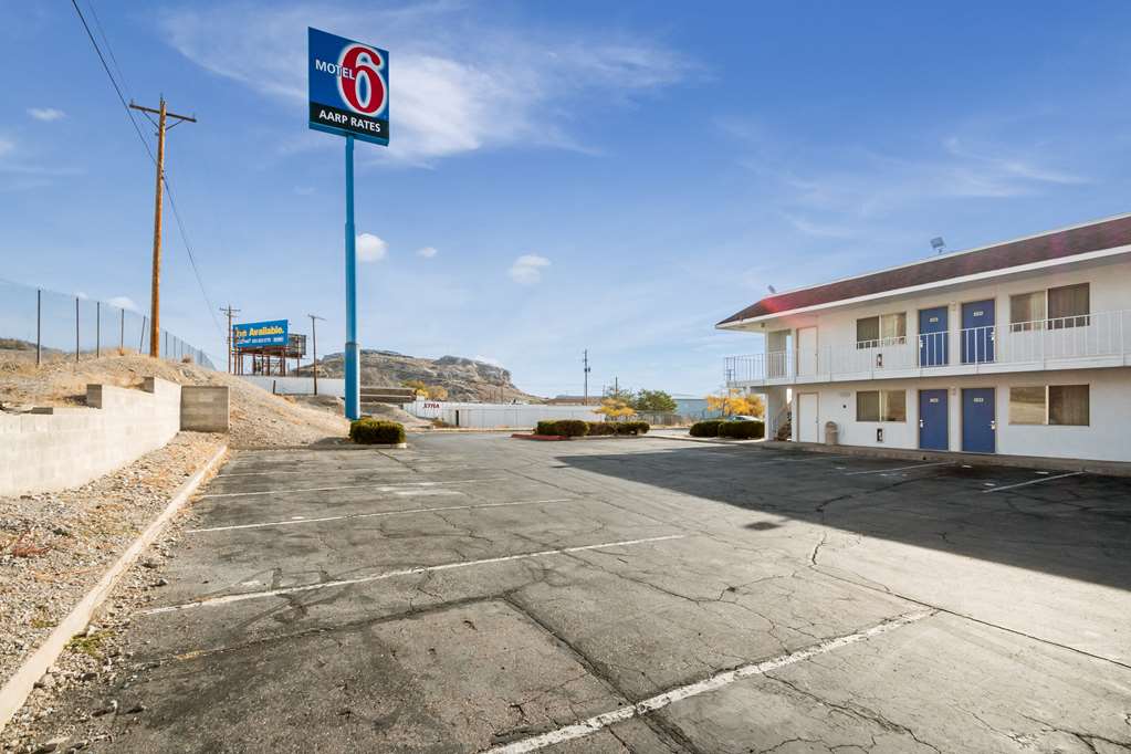 Motel 6 Wendover UT - photo 6