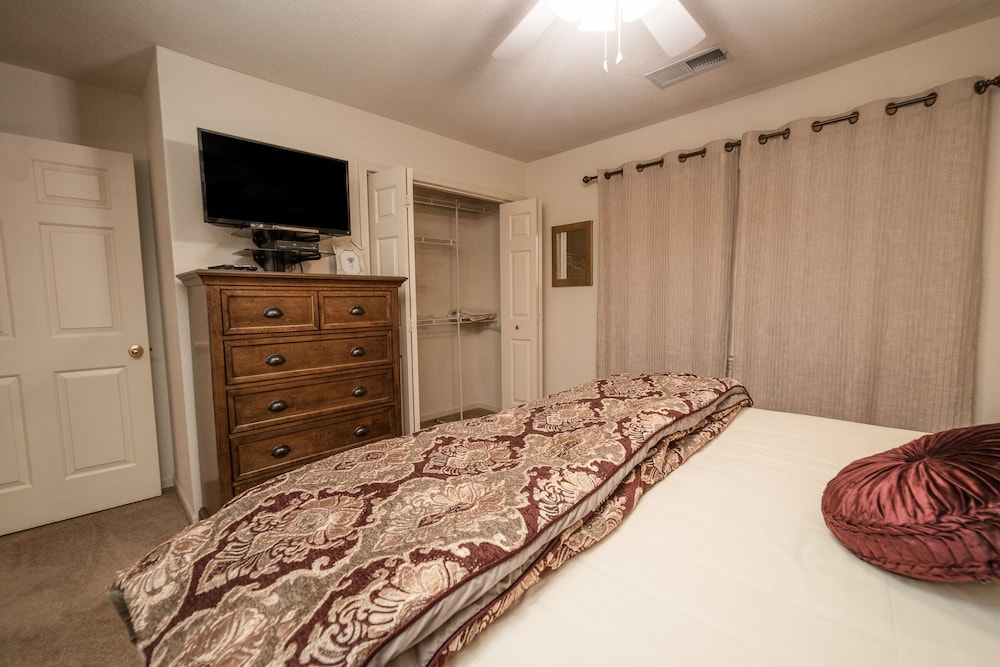 Pointe Royale Condominium Resort & Golf Course - photo 8