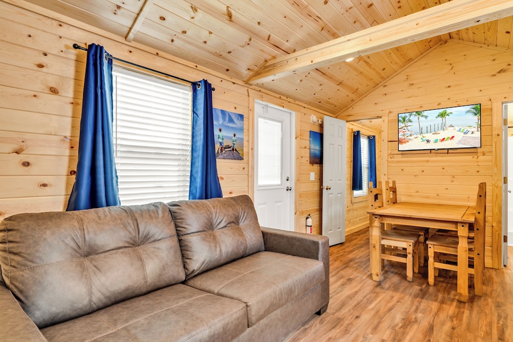 Cabins at Bonefish Bay - photo 12