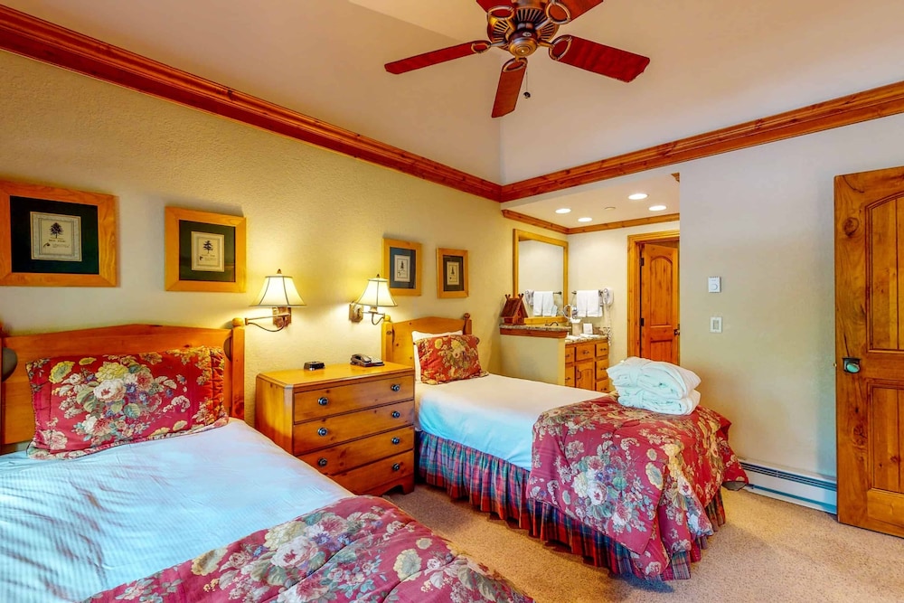 The Charter at Beaver Creek - photo 41