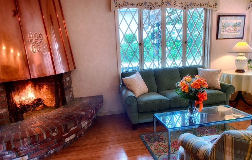 Hofsas House Hotel - photo 4