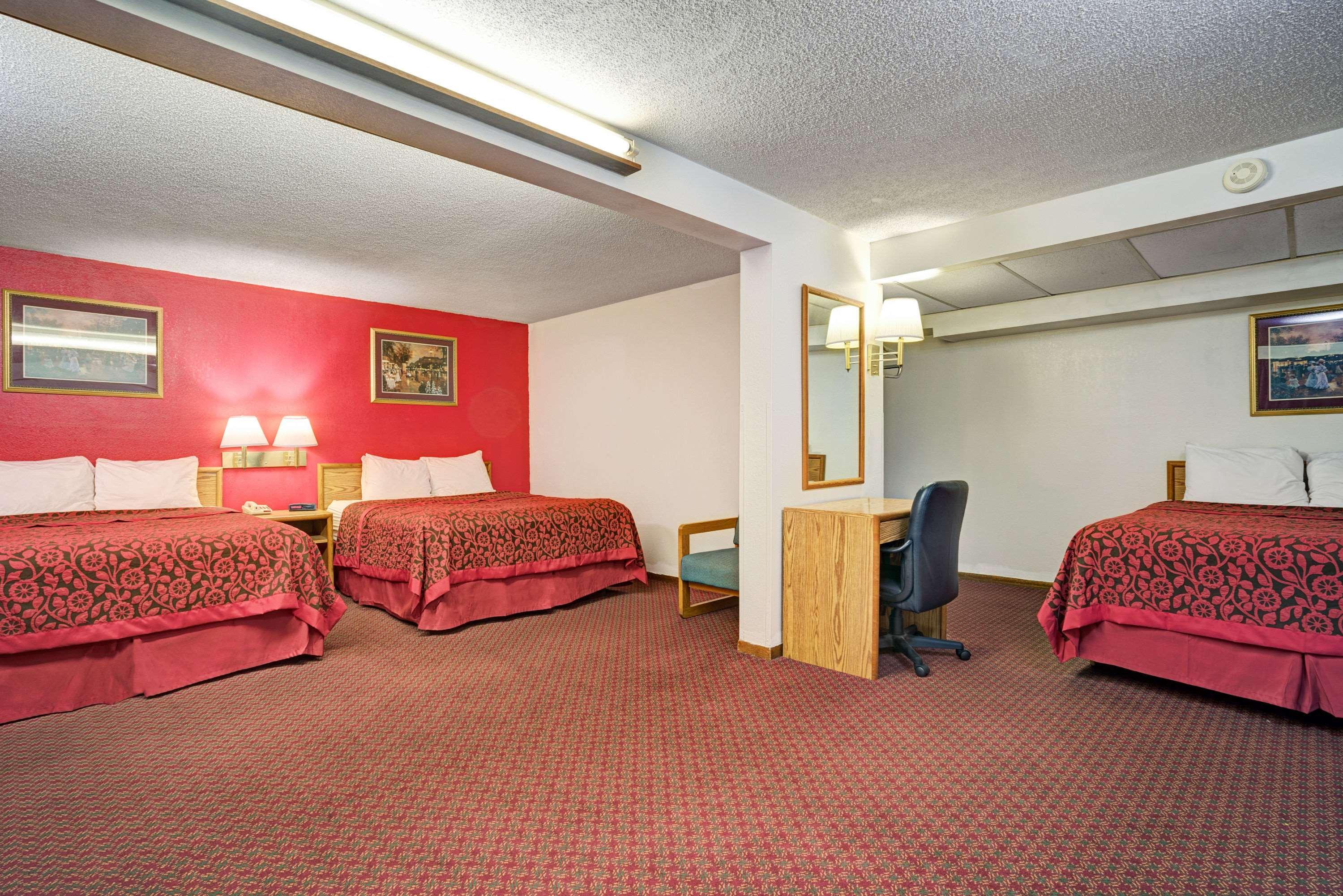 Travelodge by Wyndham Red Wing - photo 18