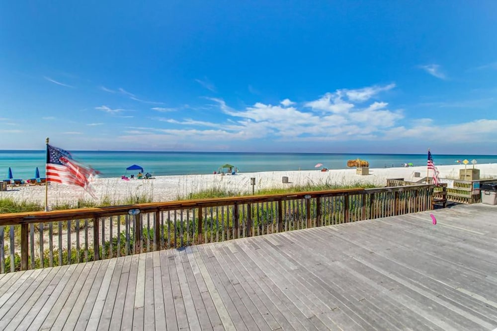 Regency Towers Beach Resort by Panhandle Getaways - photo 37