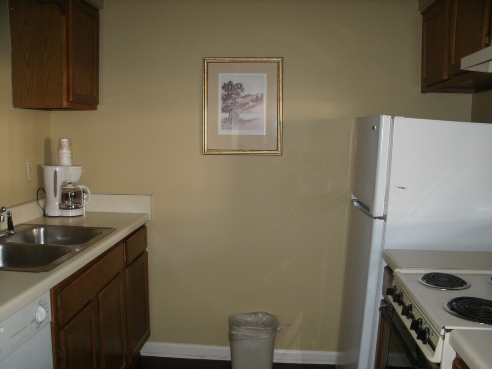 Motel 6 Millington TN - photo 8