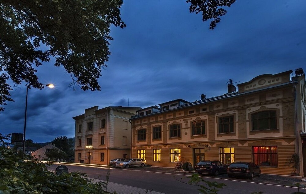 Hotel Praděd Thamm — hotel in Zlate Hory