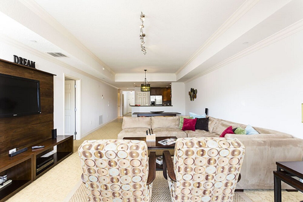 Reunion Resort by Intteli Fun Rentals - photo 45