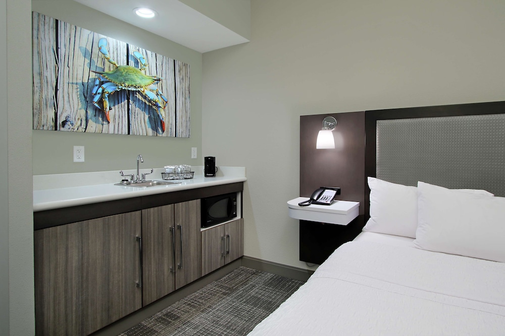 Hampton Inn Hagerstown I 81 - photo 12
