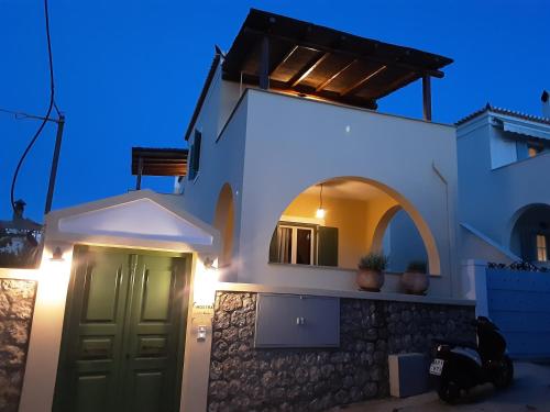 Mostra in Spetses, Greece