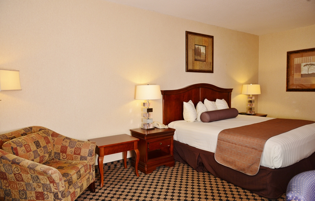 Americas Best Value Inn Tunica Resort - photo 10