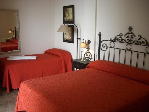 Hotel Plaza Escribano — hotel in Moguer