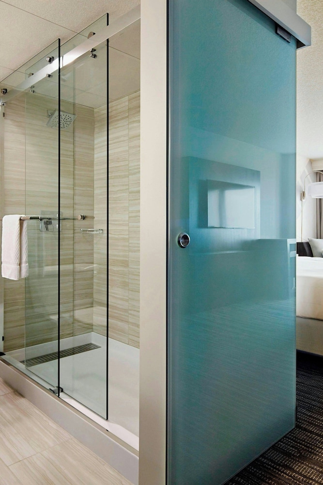 San Francisco Airport Marriott Waterfront - photo 22