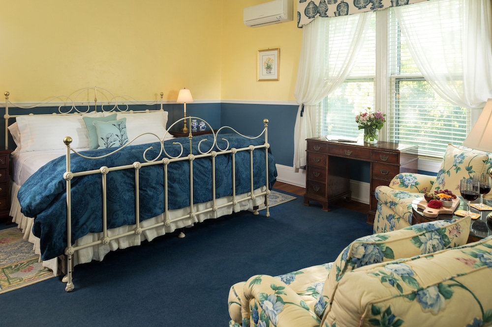 Albemarle Inn - photo 58