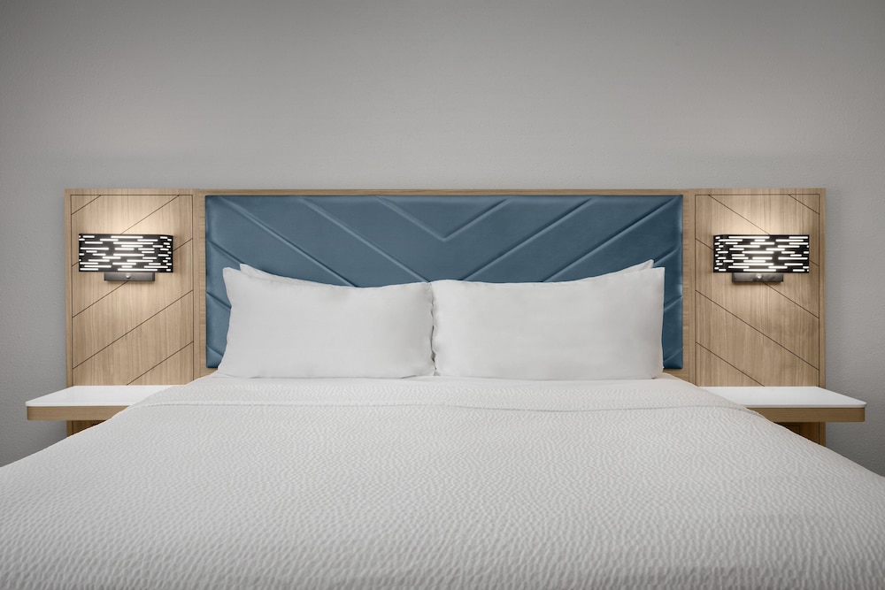 Holiday Inn Express Hotel & Suites DFW West Hurst by IHG - photo 15
