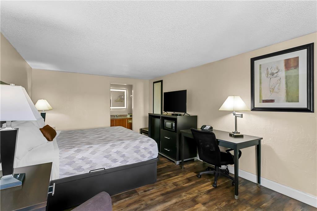 Americas Best Value Inn Martinsburg - photo 15