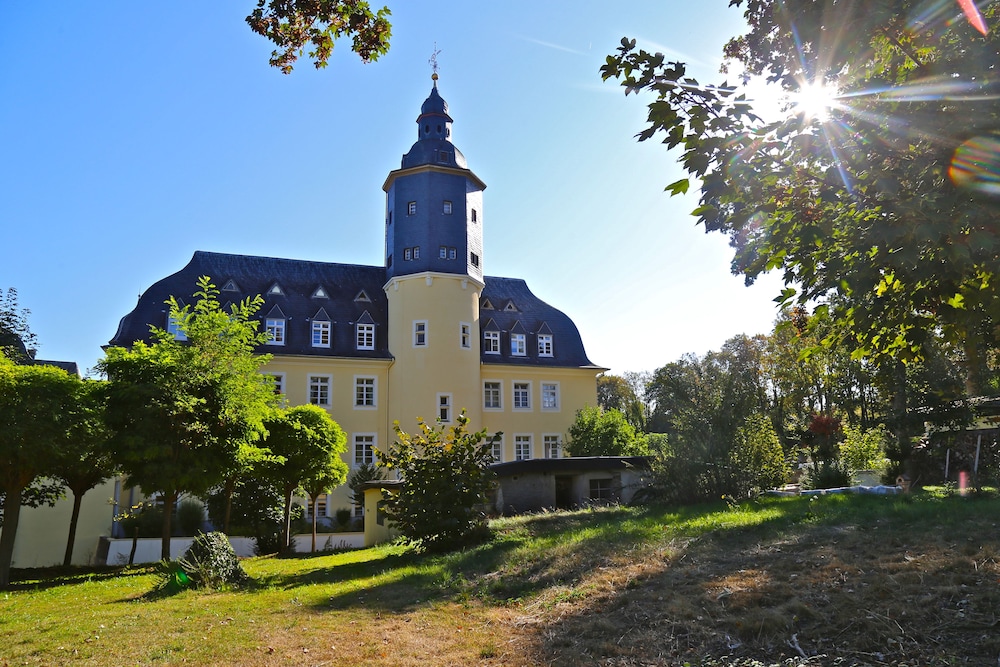 CAREA Schlosshotel Domäne Walberberg — Bornheim — photo 2