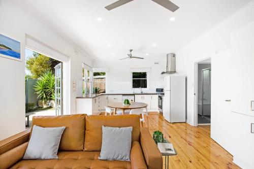 Relaxing 3BR Beachside Haven Grange — hotel in Grange