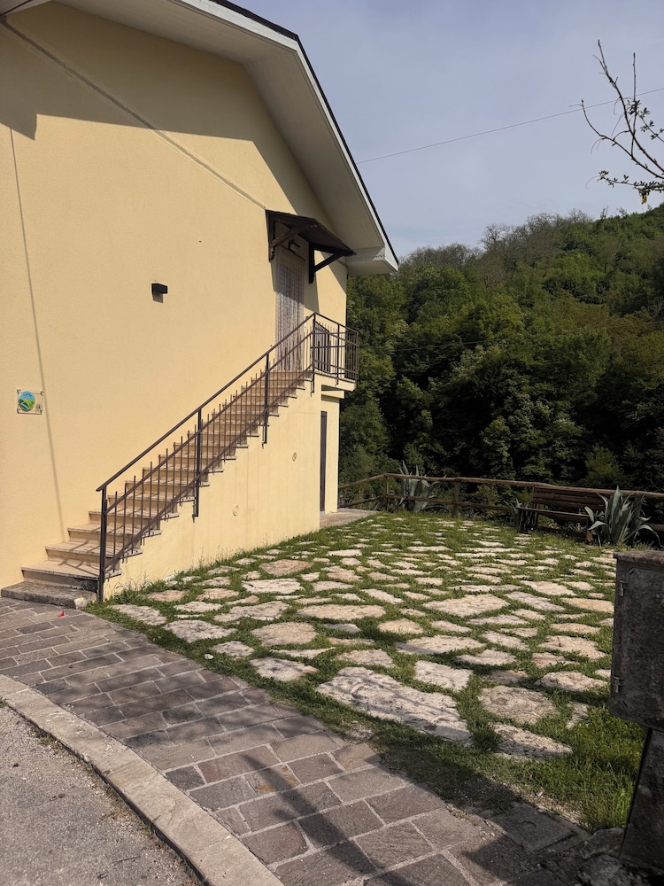B&B Fiume — 4-Star Luxury Hotel in Morino, Italy