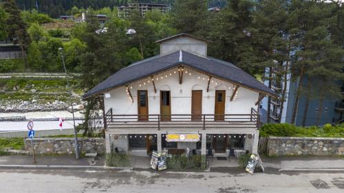 Shara Hotel in Mest'ia, Georgia