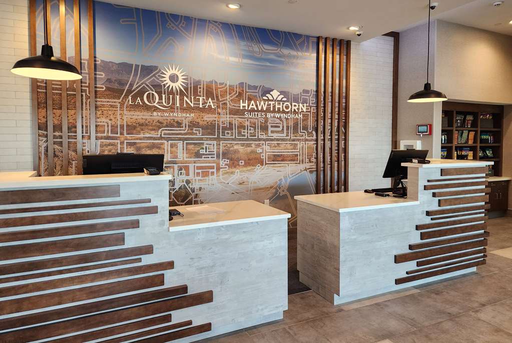 La Quinta Inn & Suites by Wyndham Del Rio - photo 9