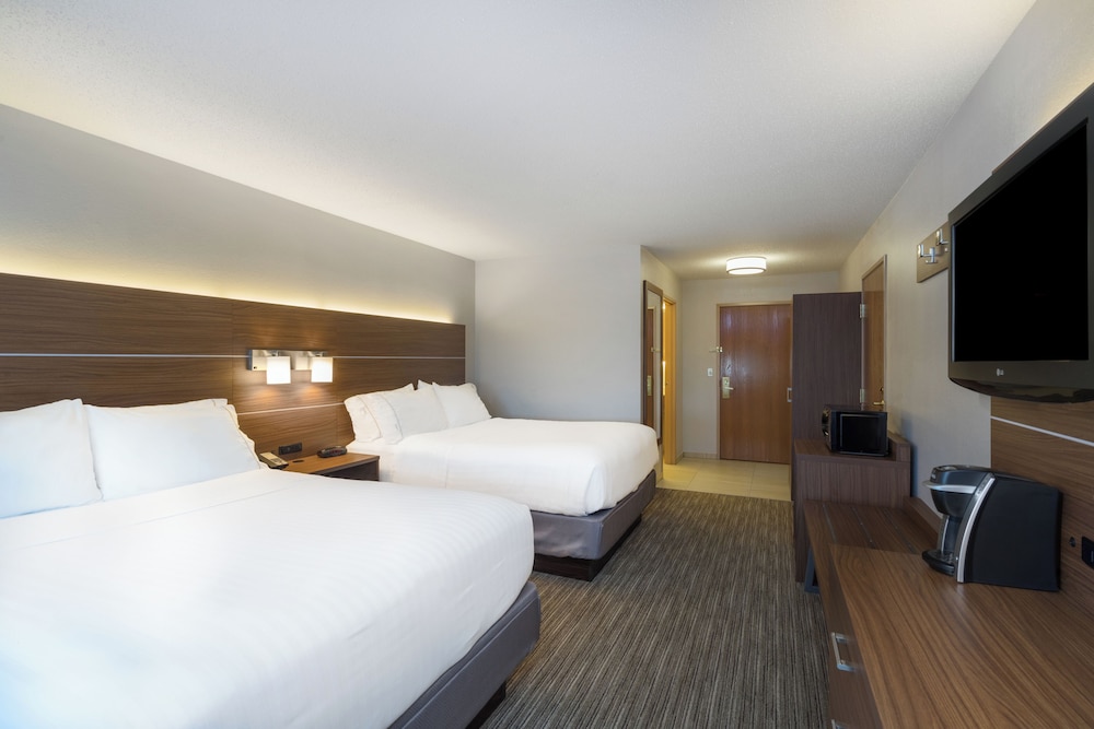Holiday Inn Express Howe by IHG - photo 8