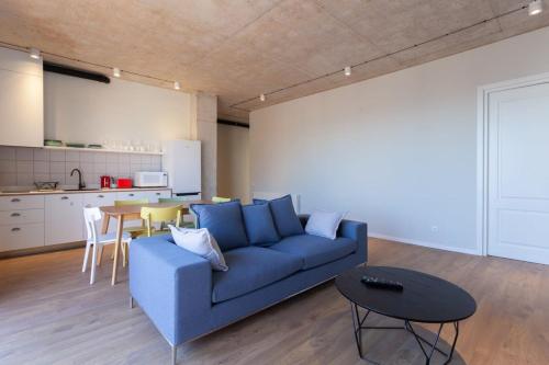 2BR luxury apartment with 2 Balconies in historic Tbilisi