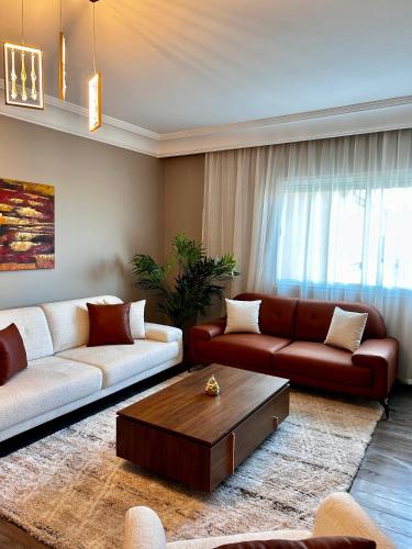 3 Minutes De Casa Voyageurs — 4-Star Luxury Hotel in Casablanca, Morocco