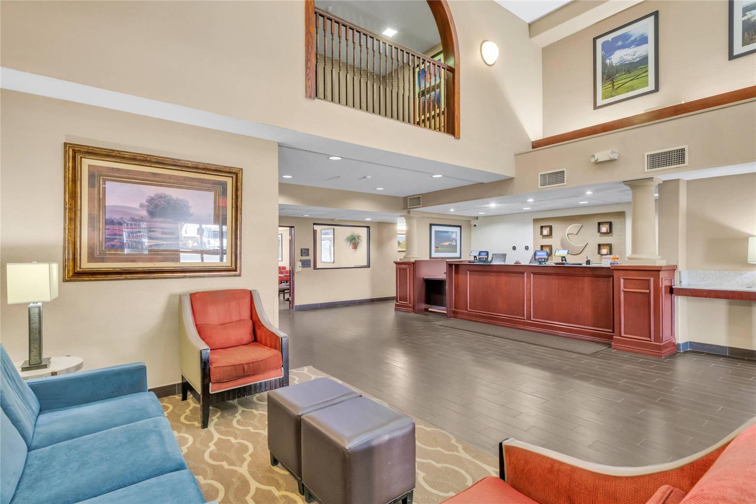Comfort Suites Lakewood Denver - photo 7