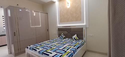 Homely stay 6