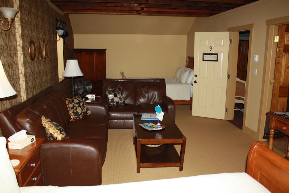 Zuber’s Homestead Hotel in Homestead, United States