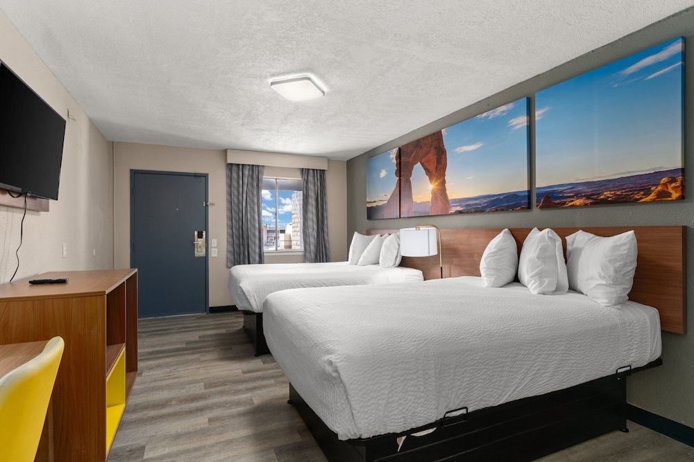 Extend A Suites Midtown Albuquerque - photo 20
