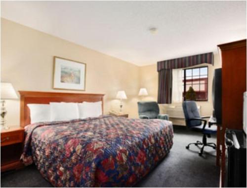 Days Inn by Wyndham Keene NH - photo 26