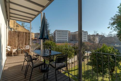 LovePorto2 Balcony Garden@Hist.C — 4-Star Luxury Hotel in Porto, Portugal