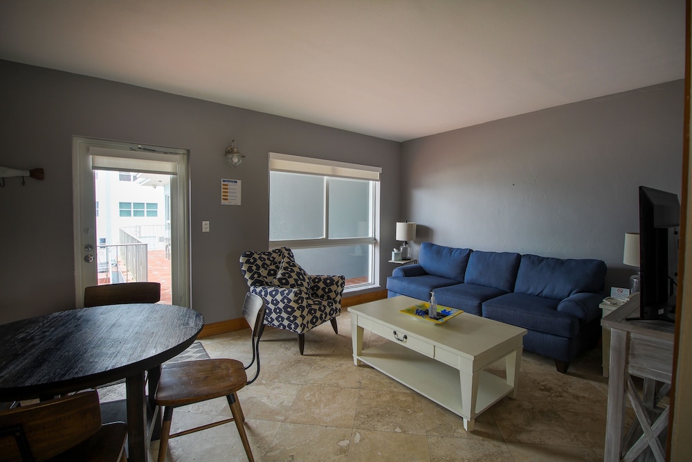Shore View Hotel - photo 28