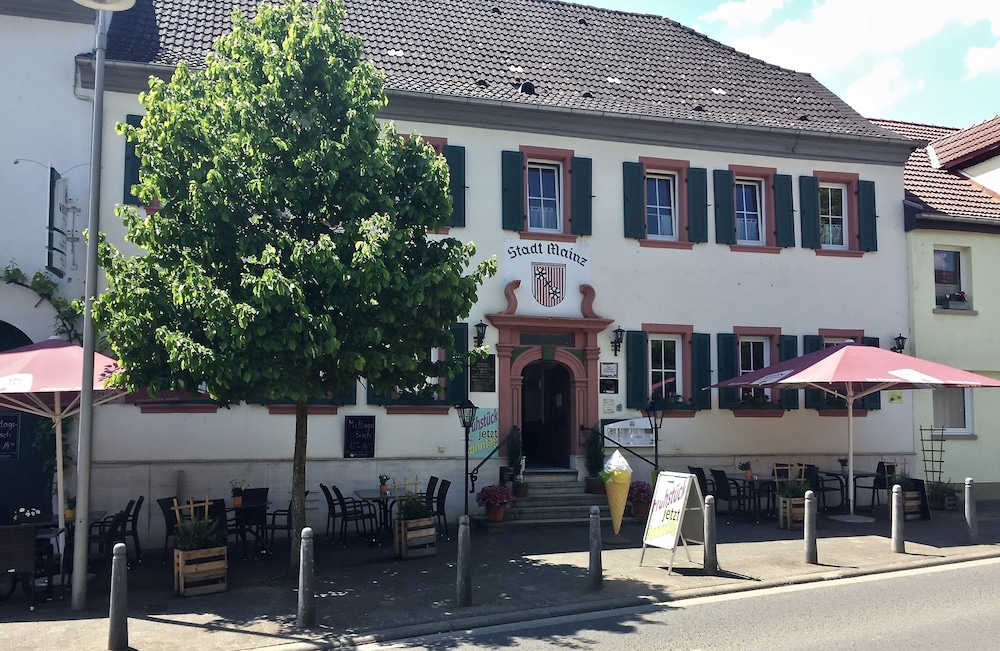 Hotel Stadt Mainz — Schwabenheim