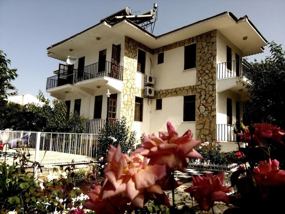 Sefa Hotel in Oeluedeniz, Turkey