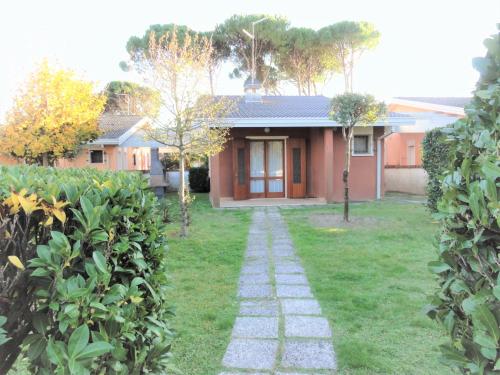 Villa Agavi 3 — 4-Star Luxury Hotel in Bibione, Italy