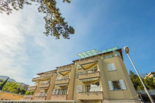 Apartments Villa Dinka — 4-Star Luxury Hotel in Opatija, Croatia
