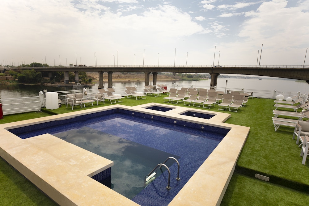 Semiramis I Every Thursday From Luxor Every Monday From Aswan