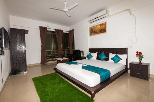 Aristo Serviced Apartment near Kokilaben Dhirubai Ambani Hospital for Family Only — 4-Star Luxury Hotel in Mumbai, India