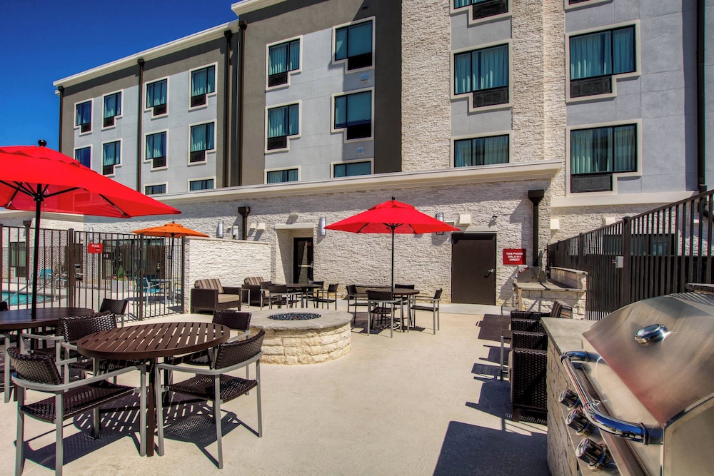 TownePlace Suites by Marriott Waco South - photo 33