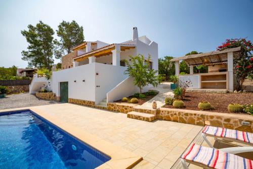 Casa Stellar boutique villa with private heated pool and sea view sustainably solar powered — 4-Star Luxury Hotel in San Jose, Spain