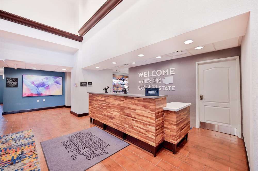 Hampton Inn & Suites Seattle Kent WA - photo 8