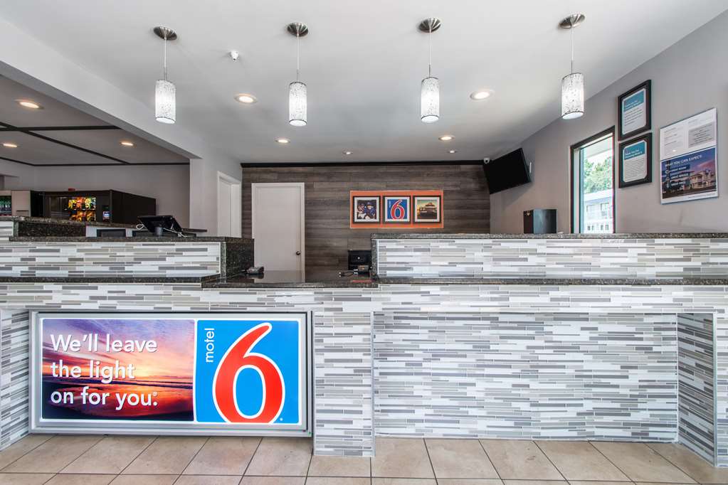 Motel 6 Norcross GA Atlanta Northeast - photo 24