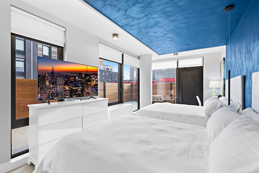 Global Luxury Suites at The Arches - photo 20