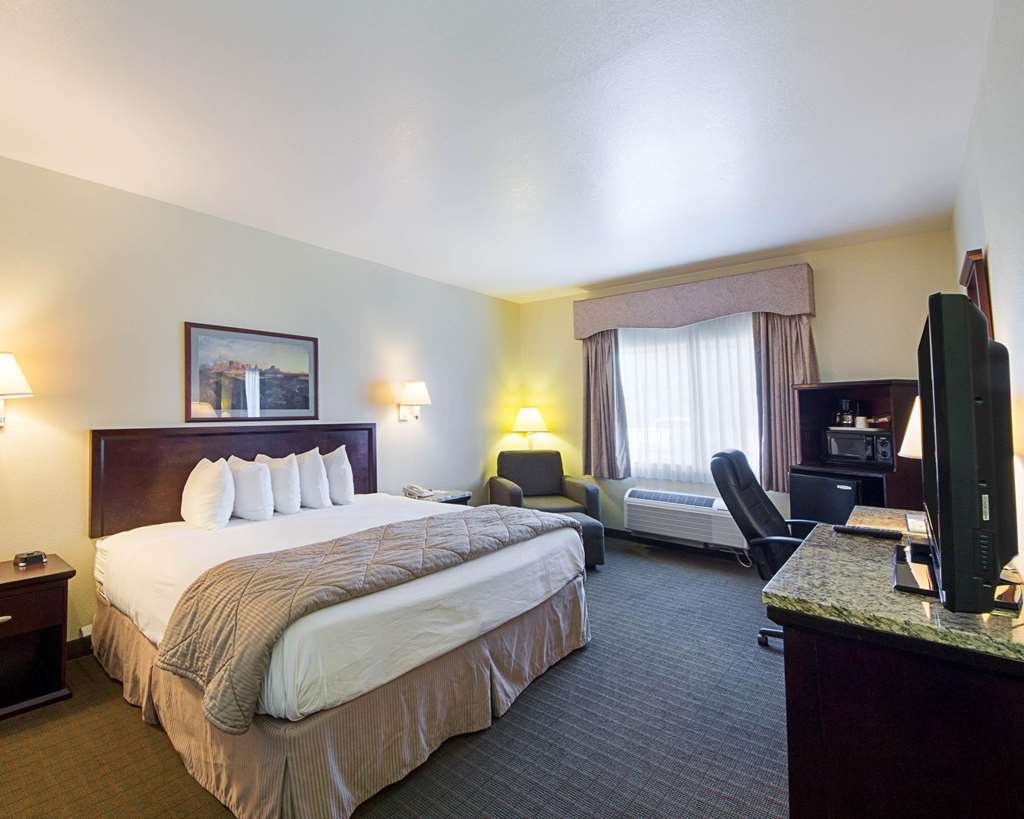 Quality Inn & Suites Kerrville - photo 14