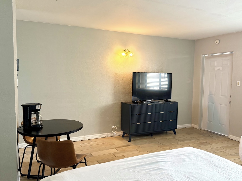 iBeach Resort - photo 33